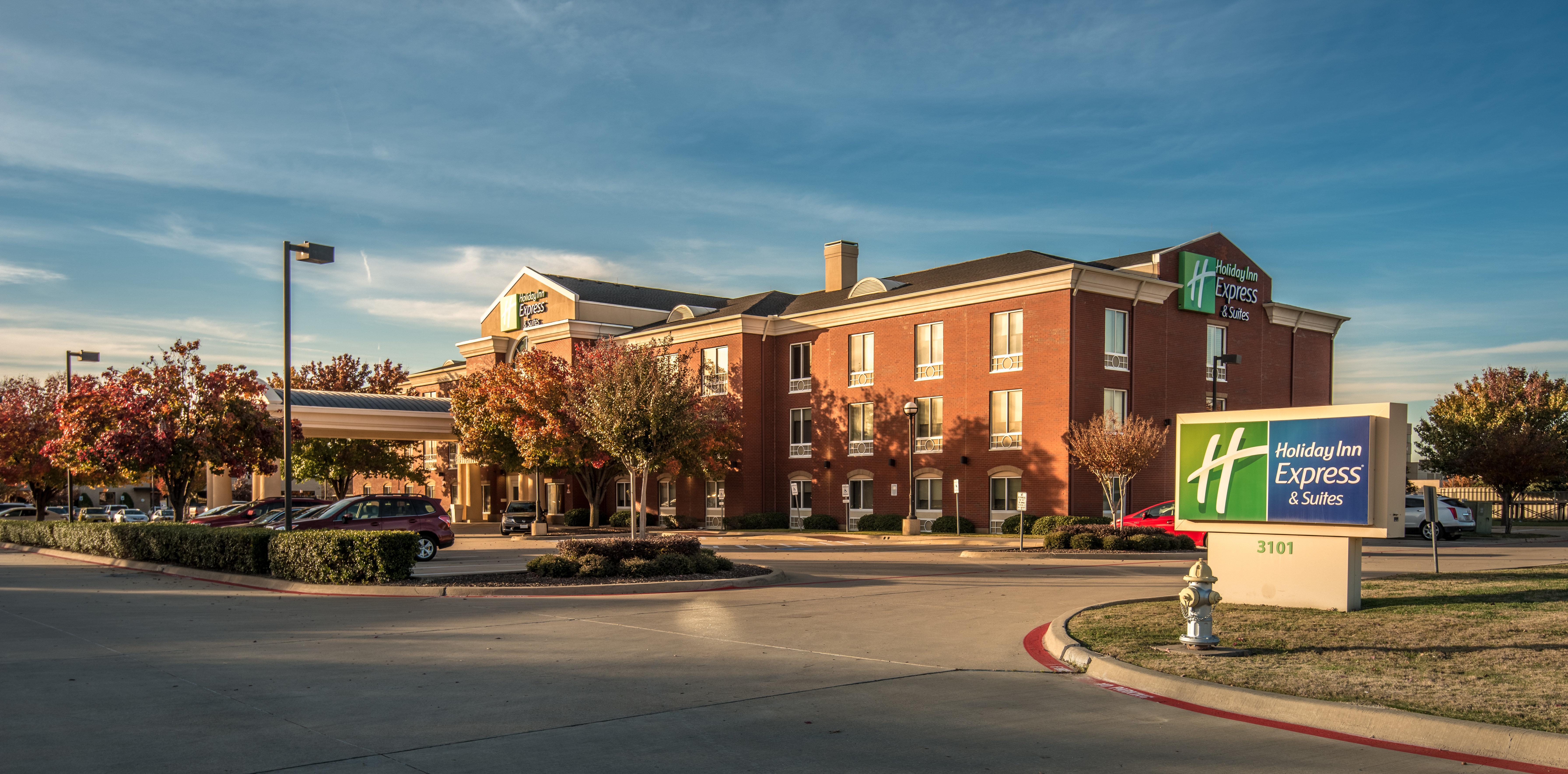 Holiday Inn Express Hotel & Suites Plano West - Frisco By Ihg Exterior photo