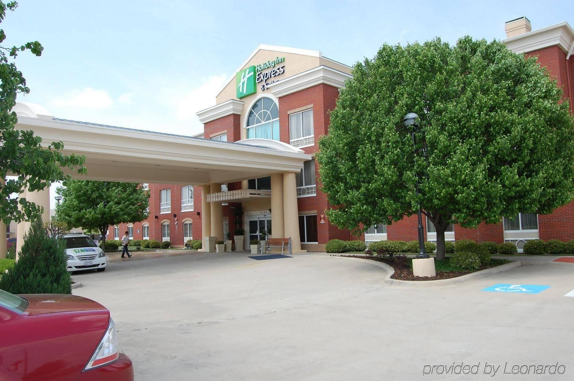 Holiday Inn Express Hotel & Suites Plano West - Frisco By Ihg Exterior photo
